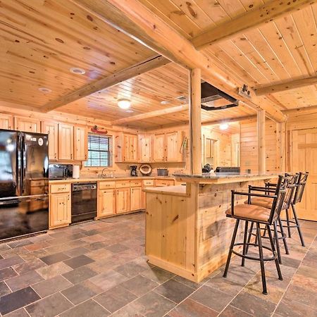 Broken Bow Retreat On 2 Acres With Hot Tub And Deck! Villa Exteriör bild