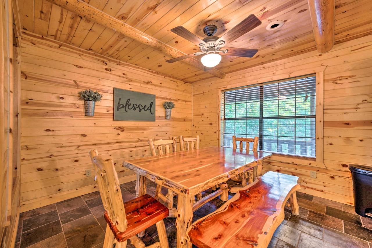 Broken Bow Retreat On 2 Acres With Hot Tub And Deck! Villa Exteriör bild