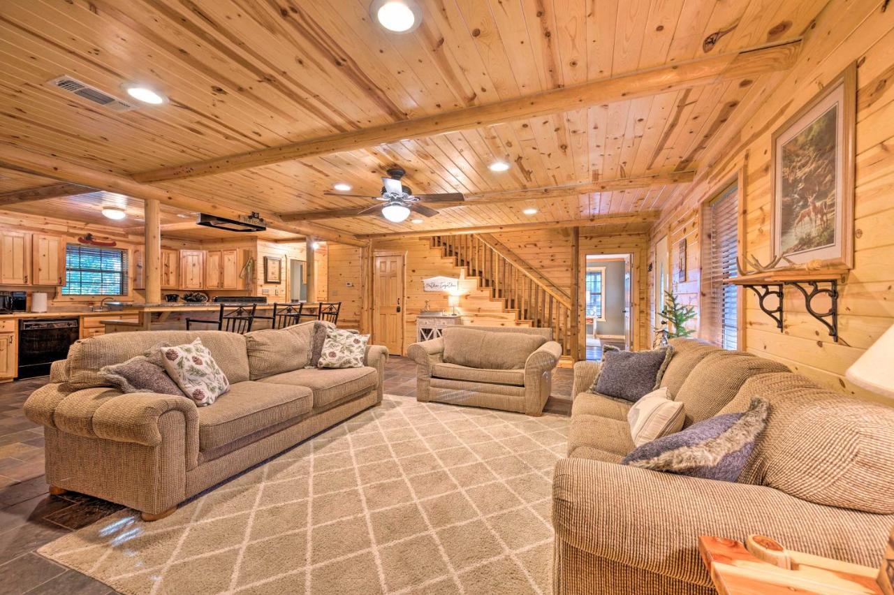 Broken Bow Retreat On 2 Acres With Hot Tub And Deck! Villa Exteriör bild
