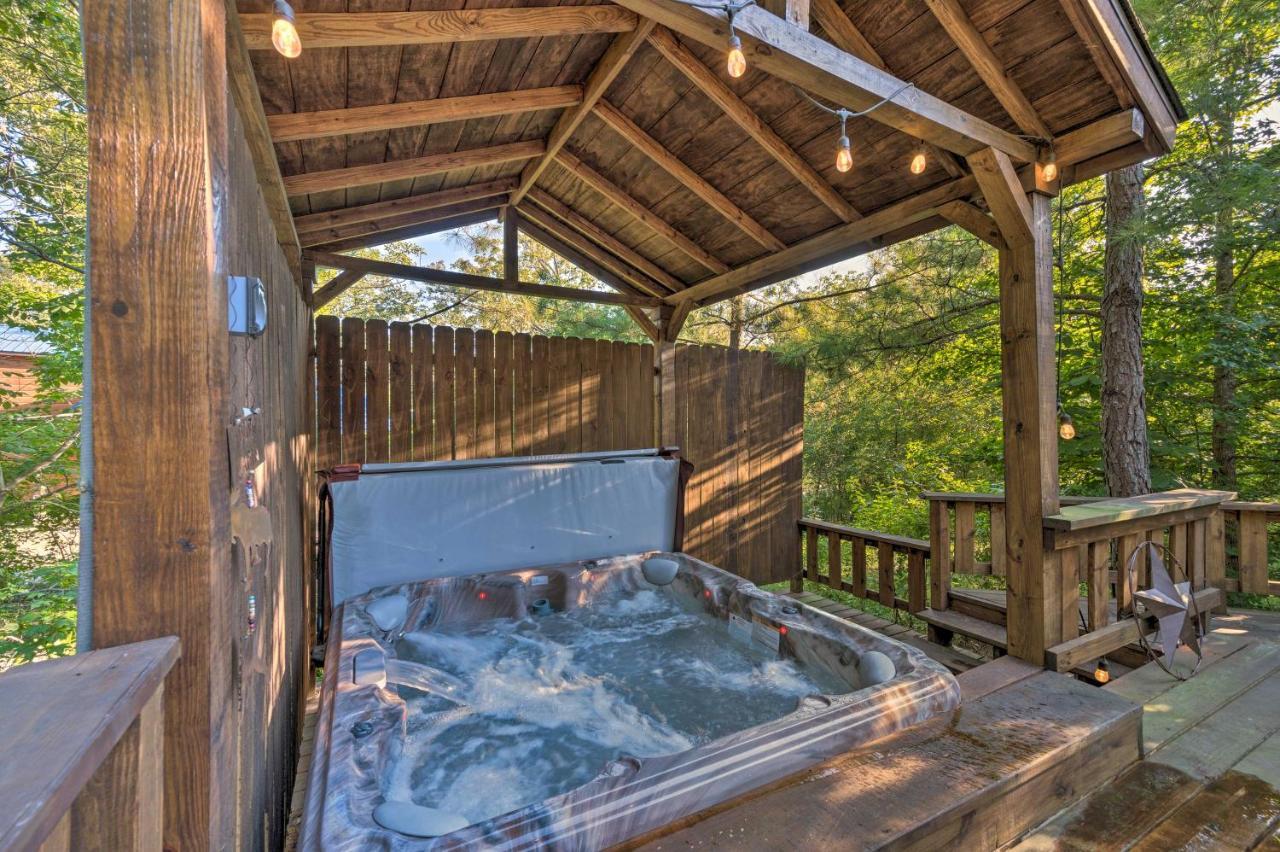 Broken Bow Retreat On 2 Acres With Hot Tub And Deck! Villa Exteriör bild