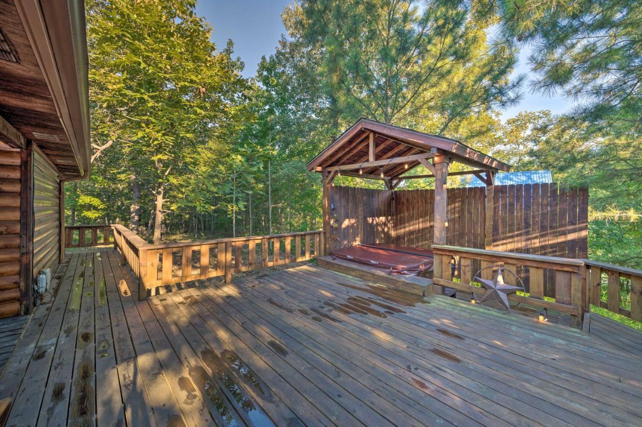 Broken Bow Retreat On 2 Acres With Hot Tub And Deck! Villa Exteriör bild